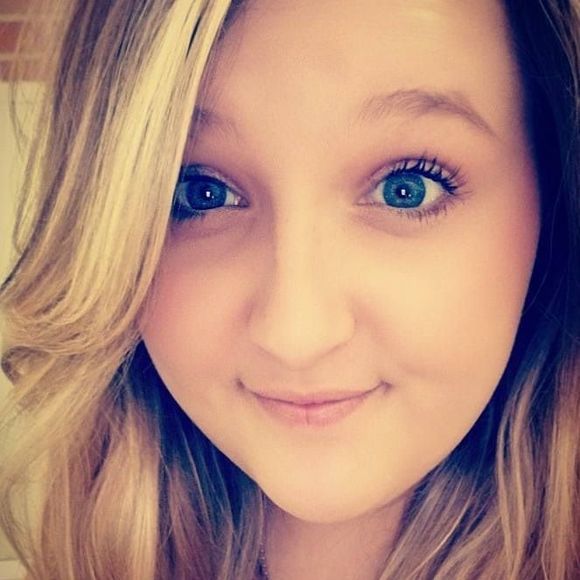 Meet your Posher, Alex - Picture 1 of 1